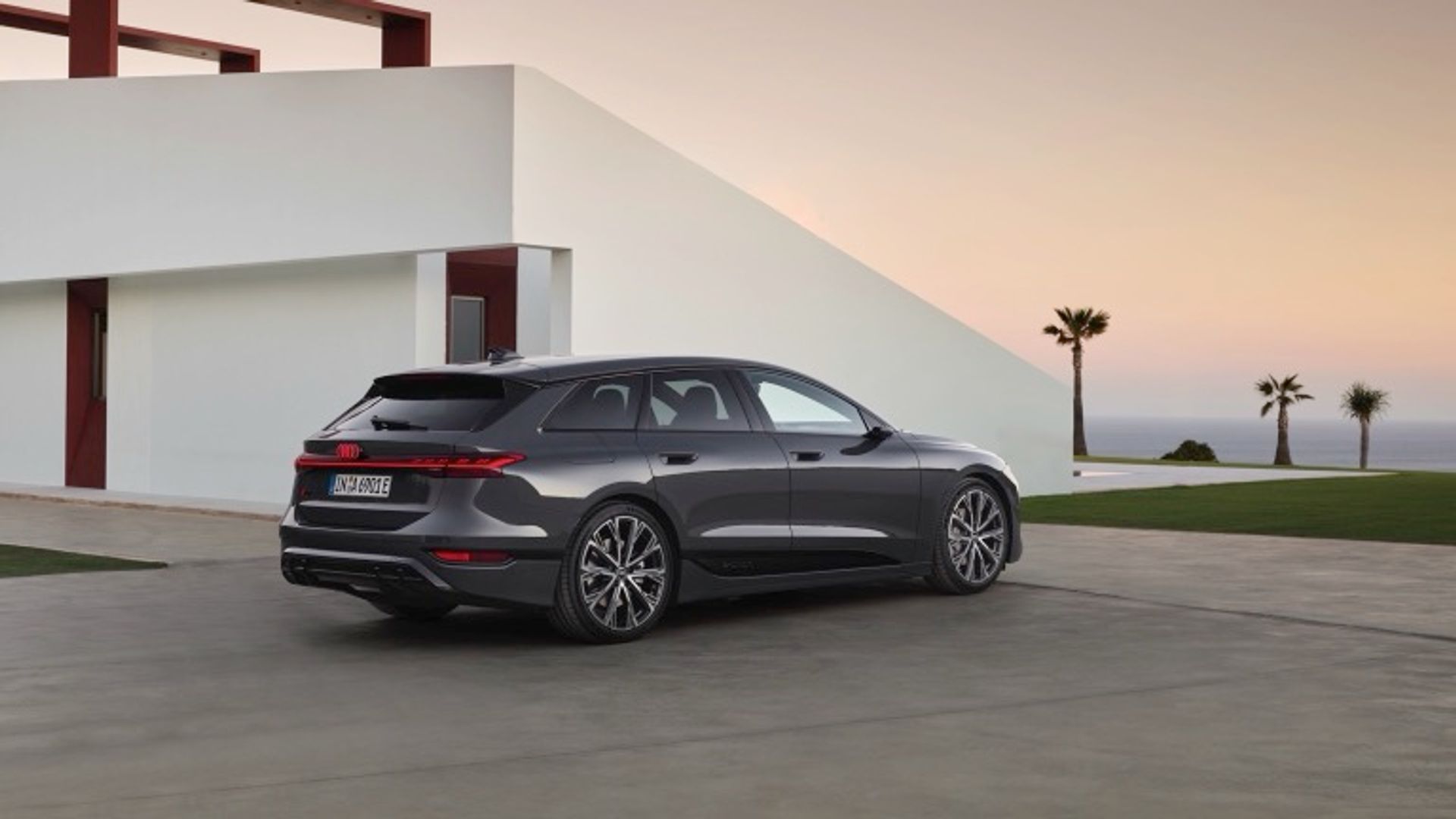 Audi A6 Avant e-tron