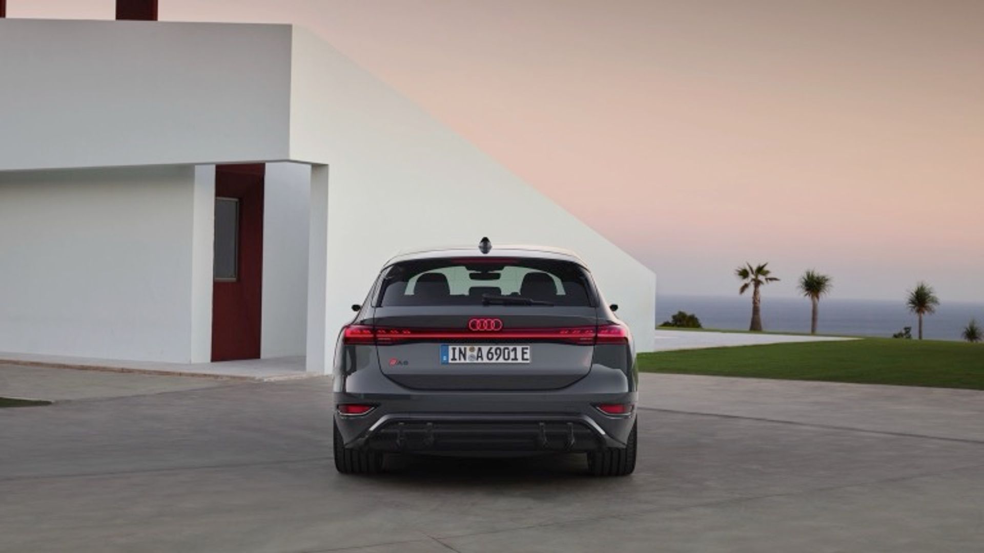 Audi A6 Avant e-tron