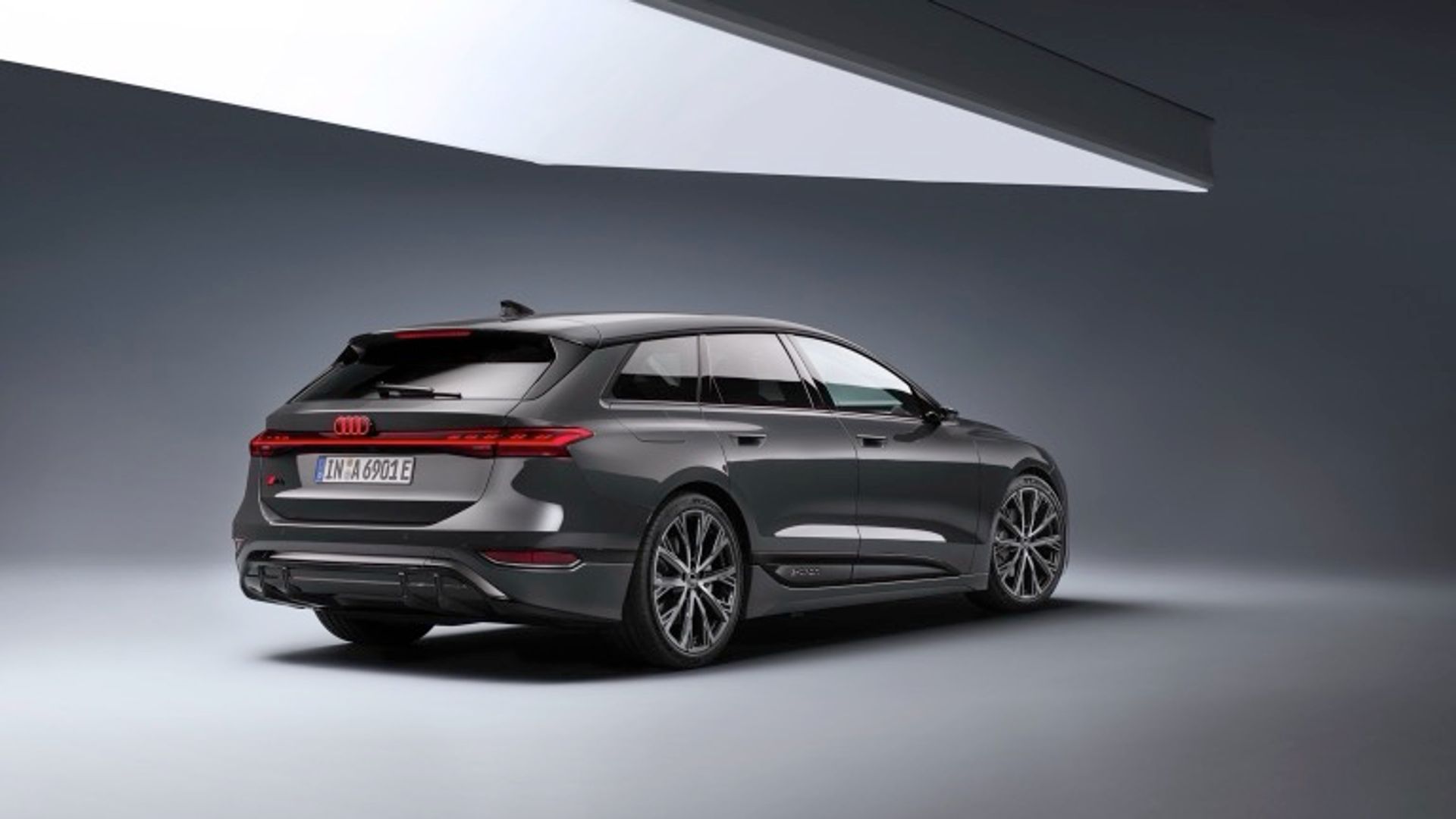 Audi A6 Avant e-tron