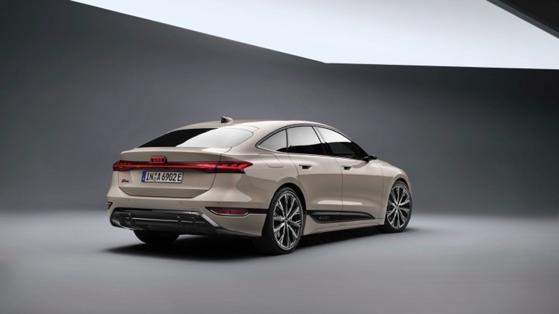 Audi A6 Sportback e-tron