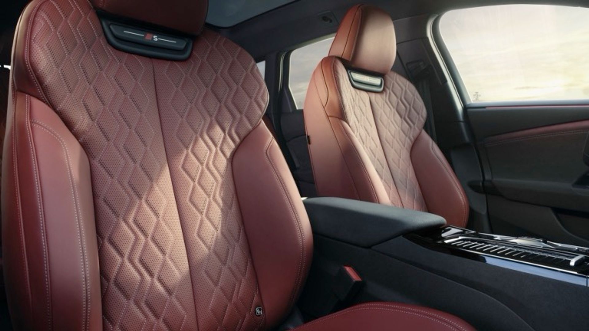 Audi S6 Avant e-tron
