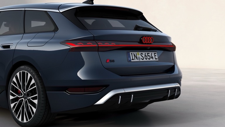 Audi S6 Avant e-tron