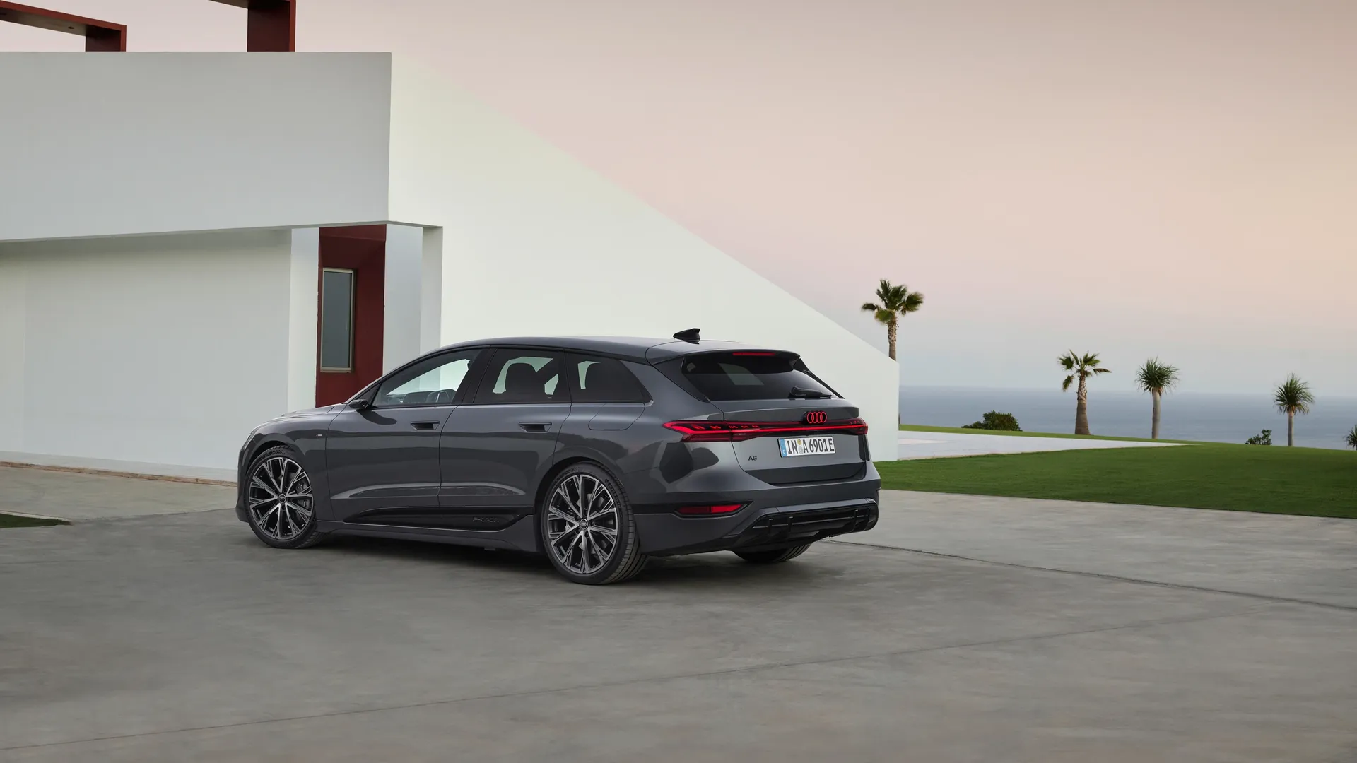 Elettronauti - Audi A6 Avant