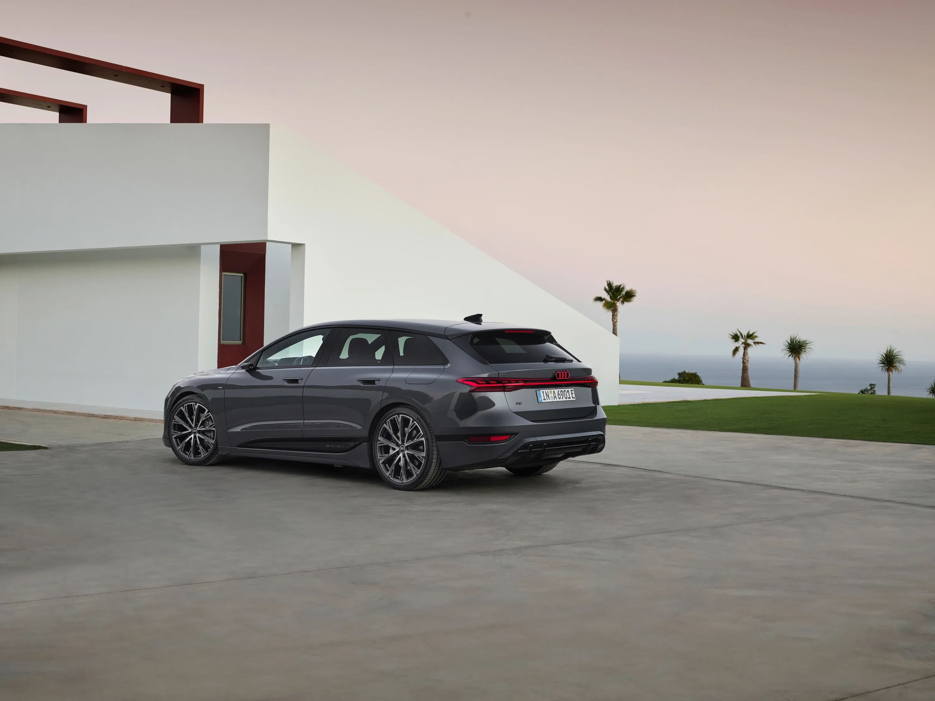 Elettronauti - Audi A6 Avant