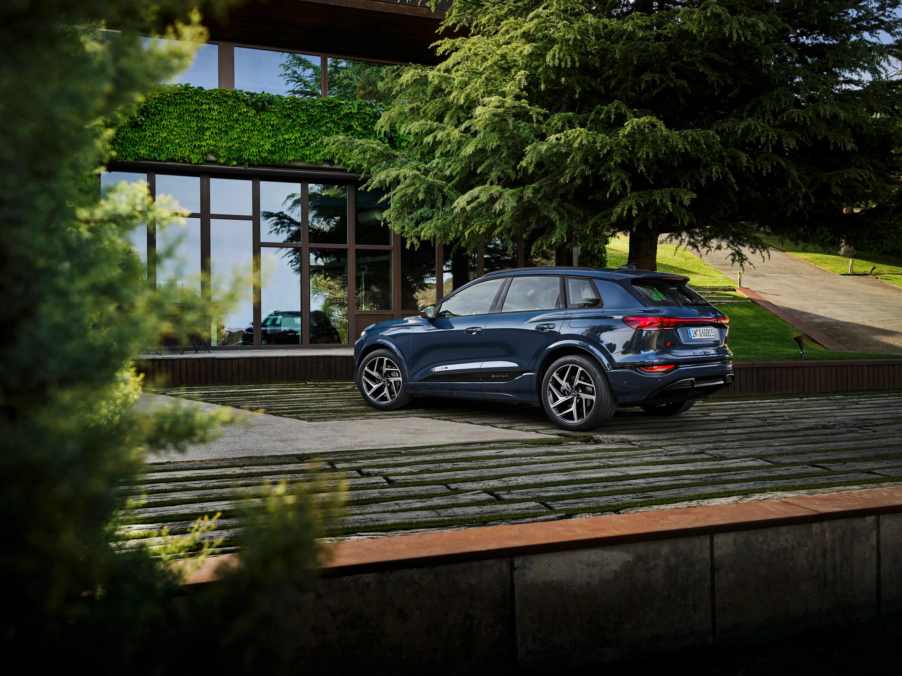 Elettronauti - Audi Q6