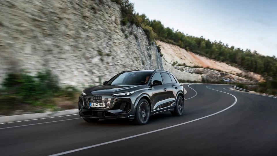 Elettronauti - Audi Q6