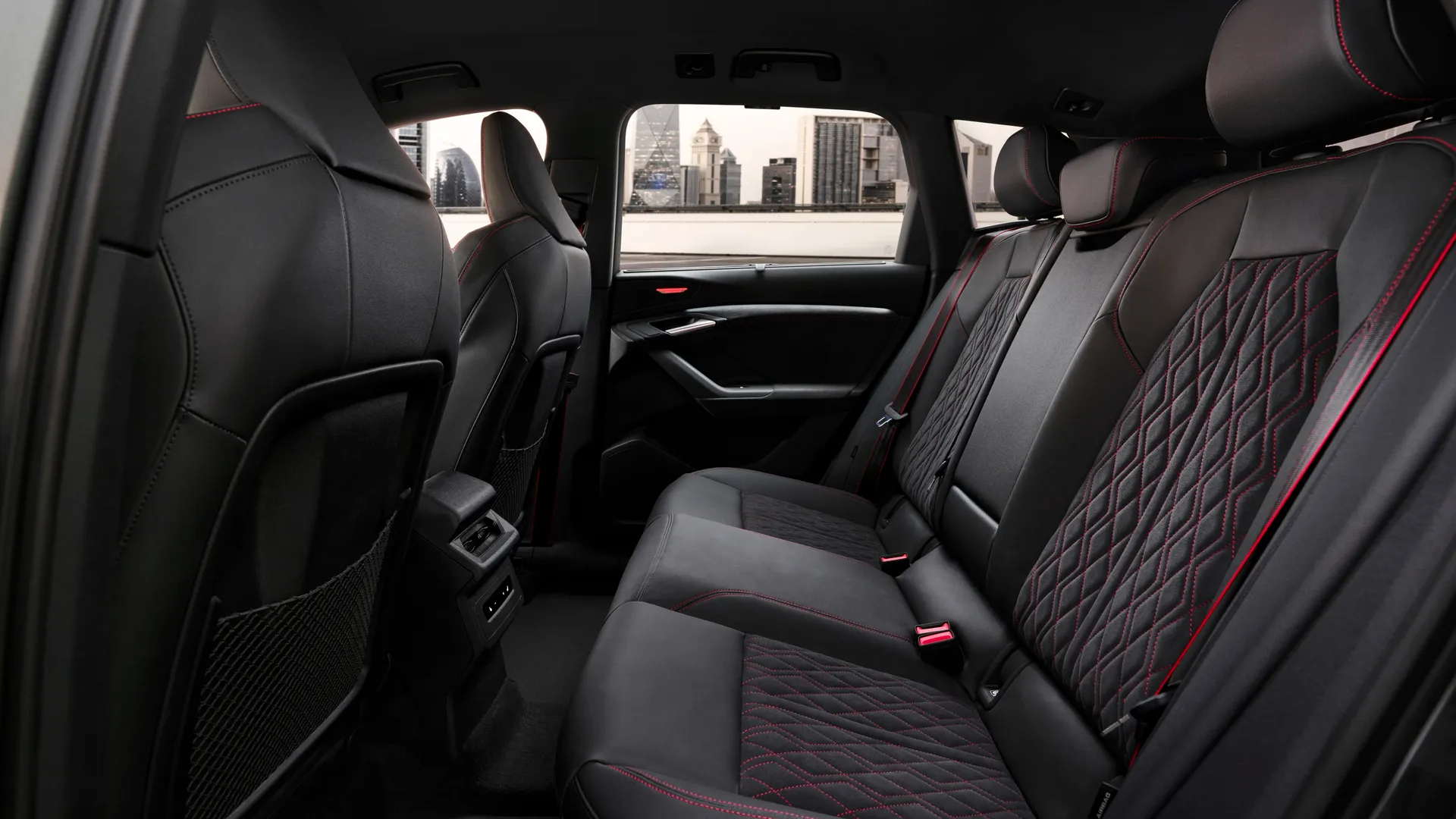 Elettronauti - Audi Q6