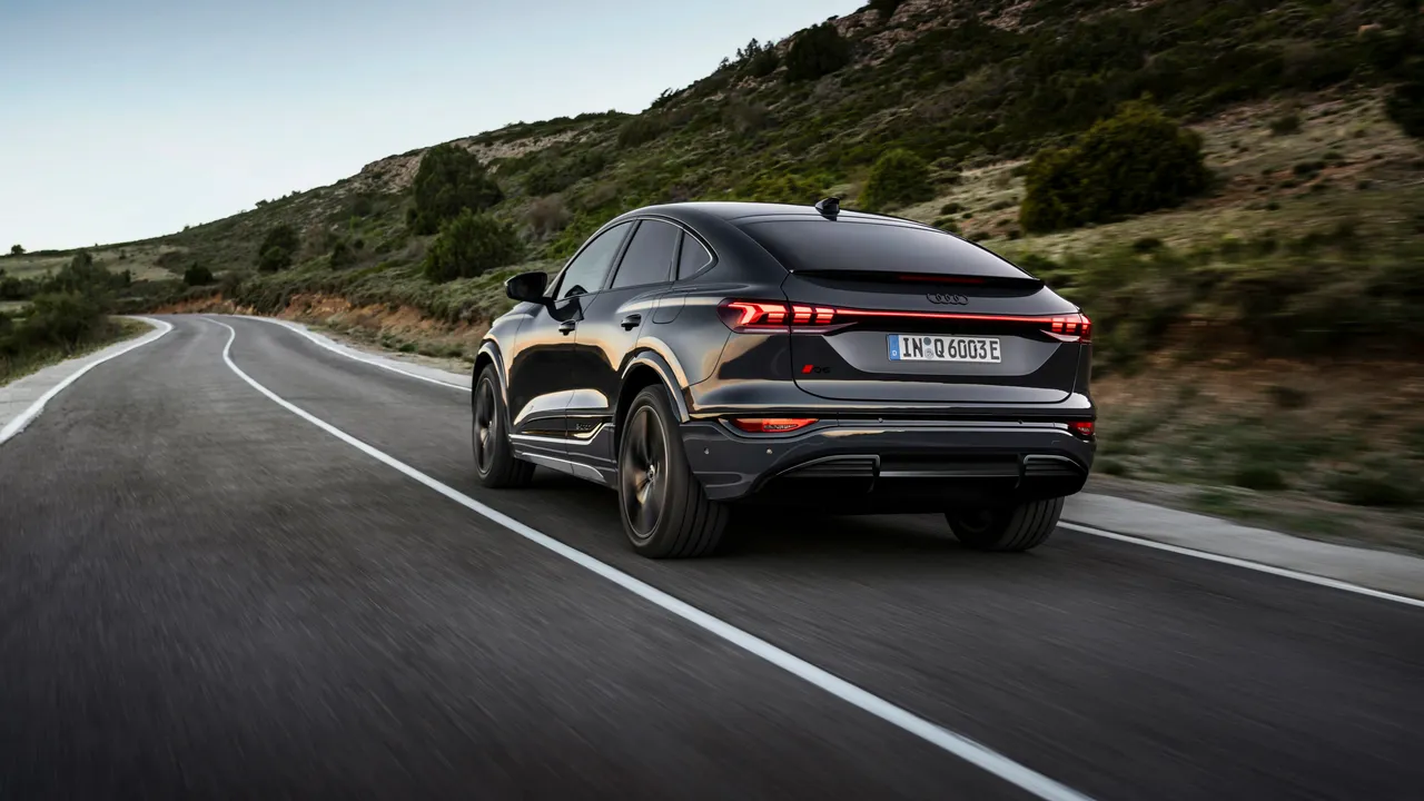 Elettronauti - Q6 Sportback