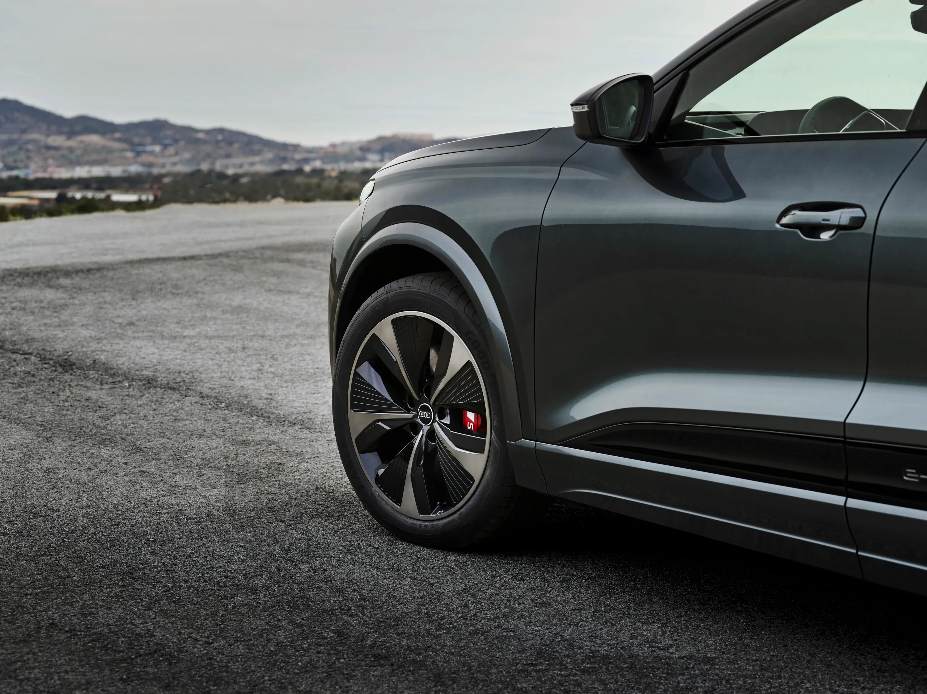 Elettronauti - Audi Q6