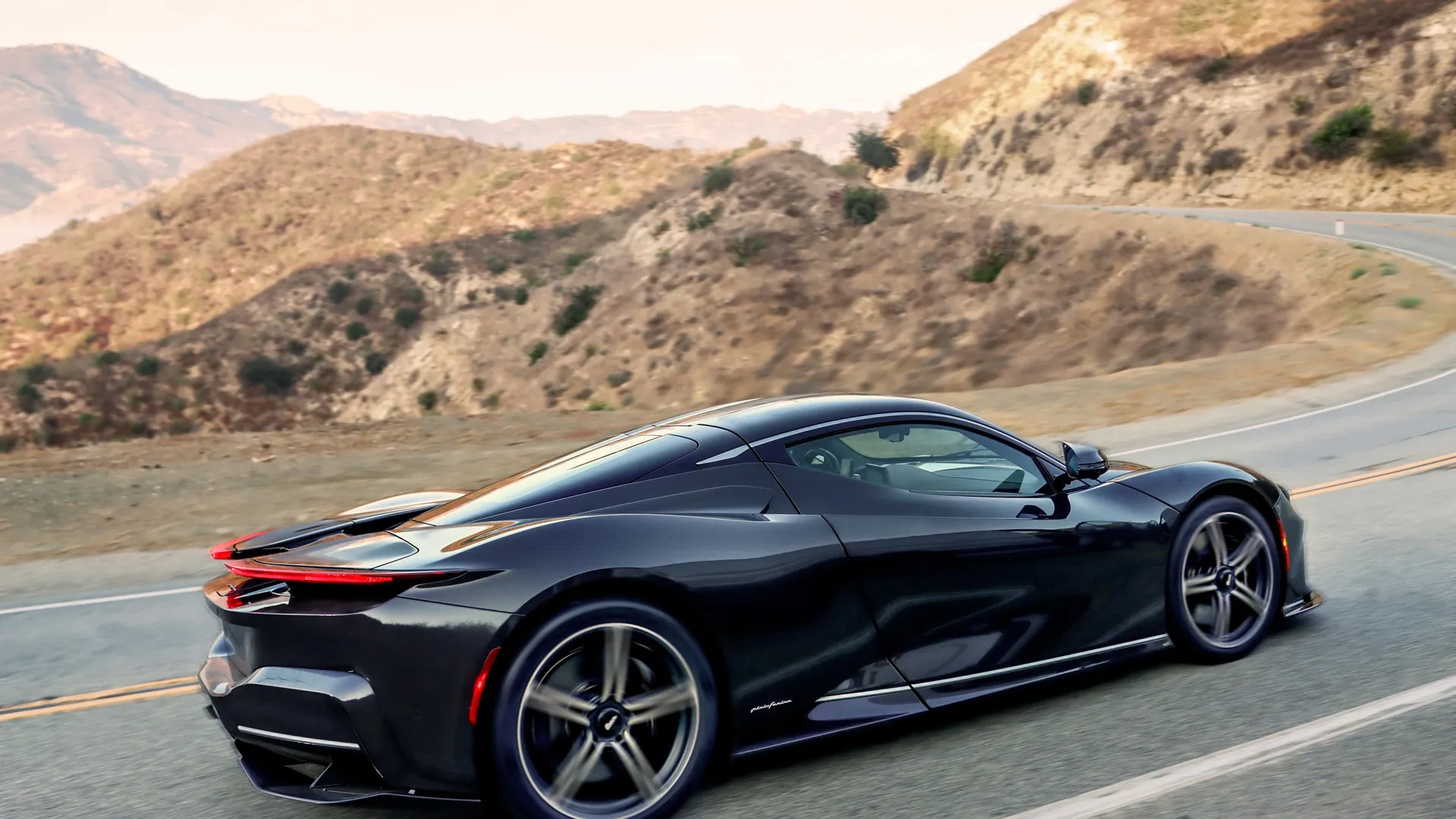 Automobili Pininfarina Battista