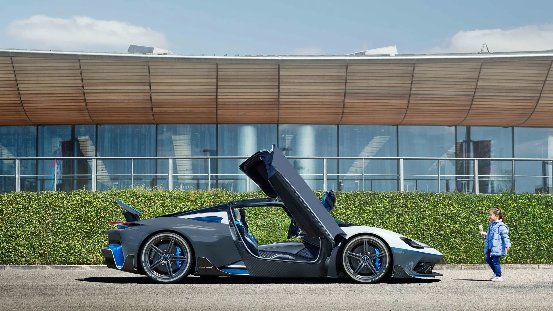 Automobili Pininfarina Battista