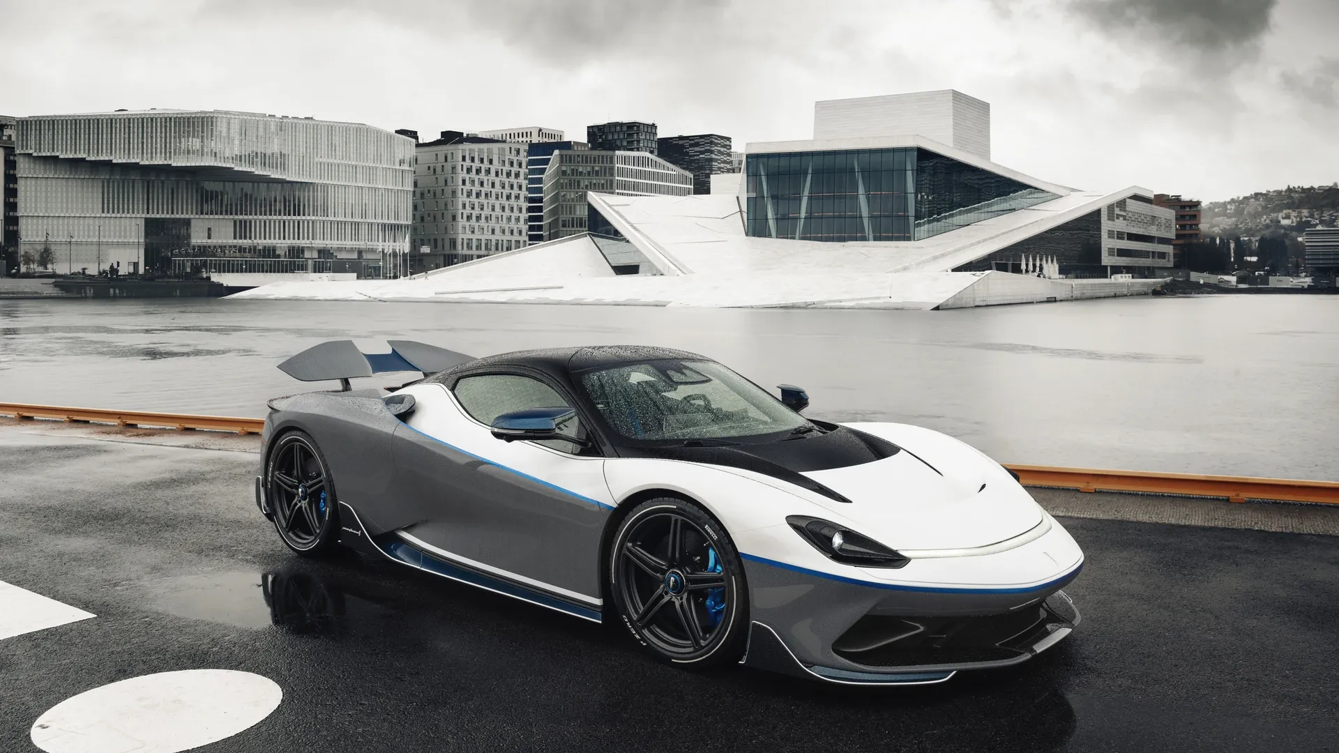 Automobili Pininfarina Battista