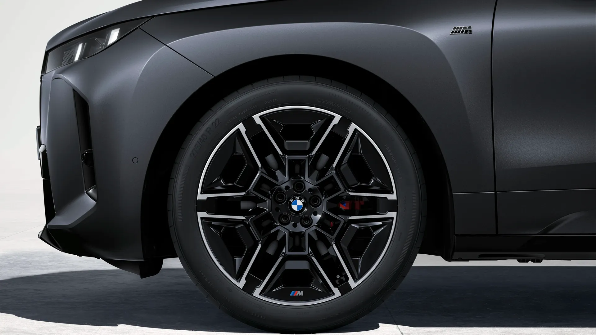 BMW iX M70 xDrive