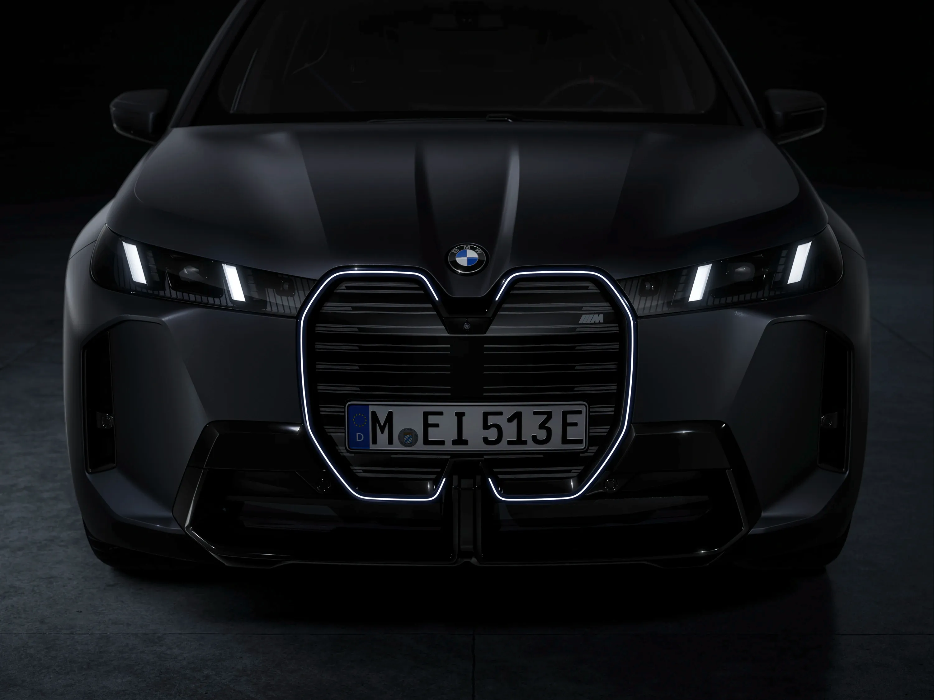 BMW iX M70 xDrive