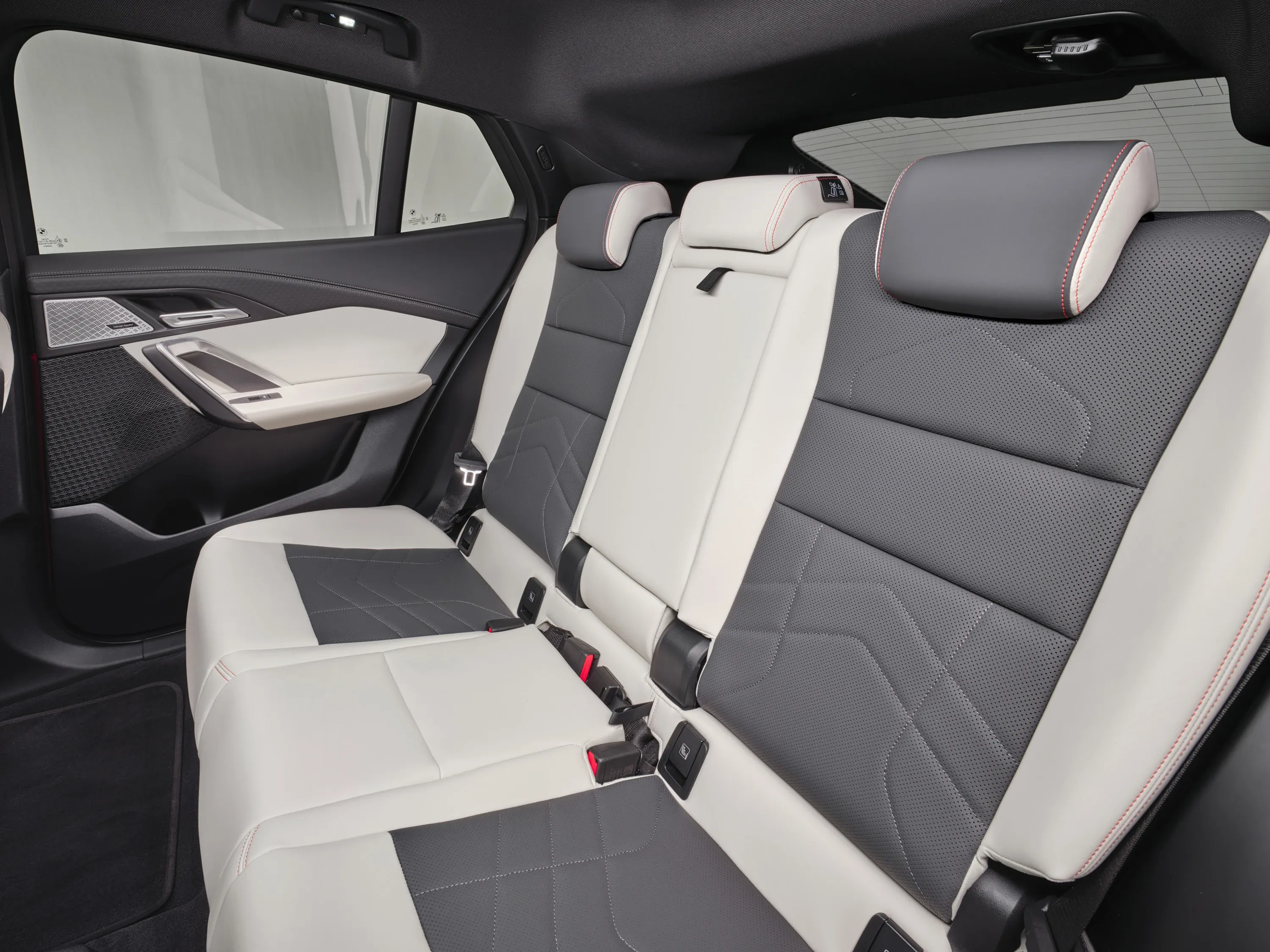 BMW iX2 eDrive20