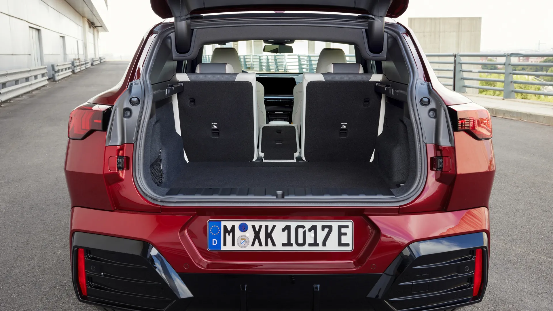 BMW iX2 eDrive20