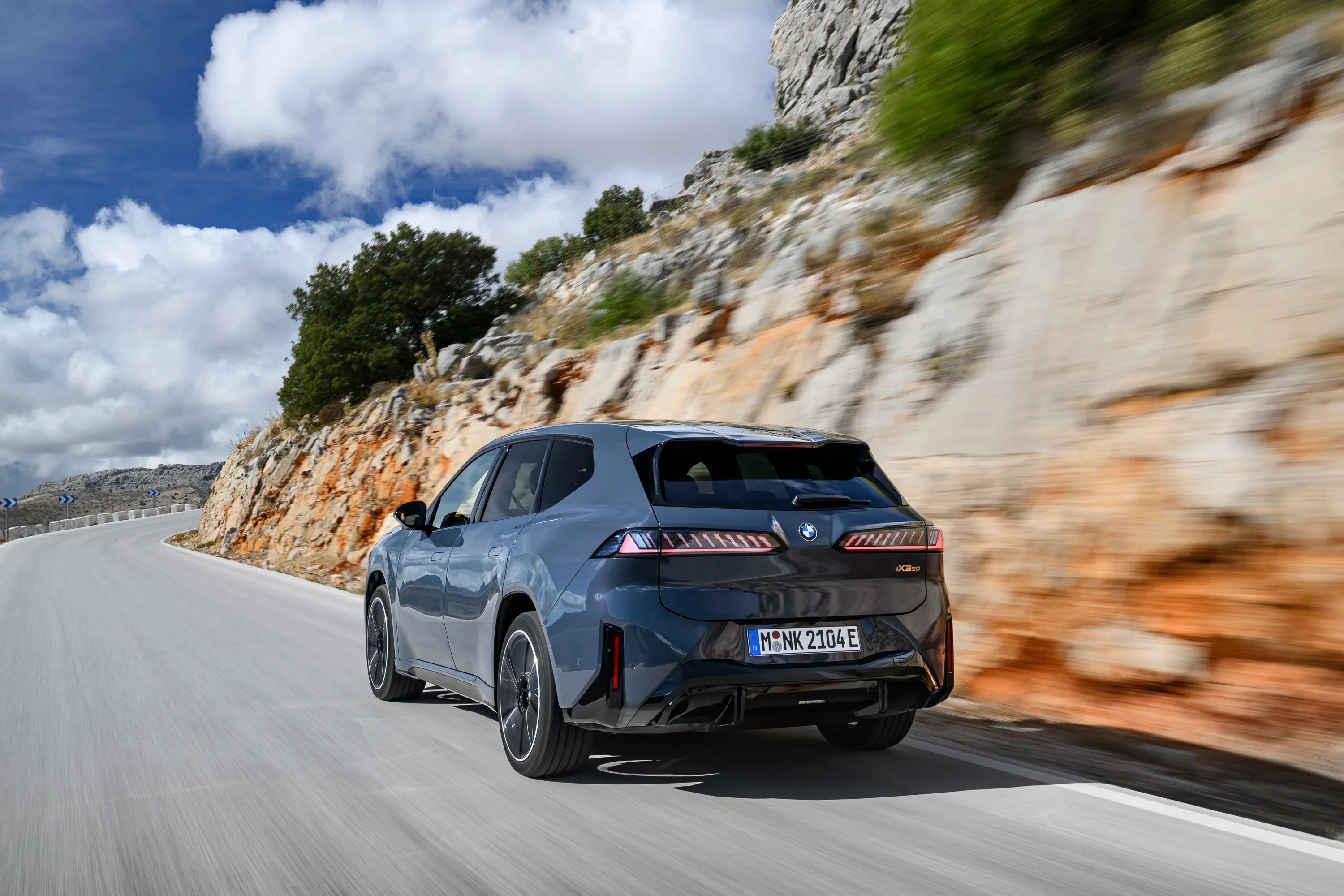 BMW iX3 50 xDrive