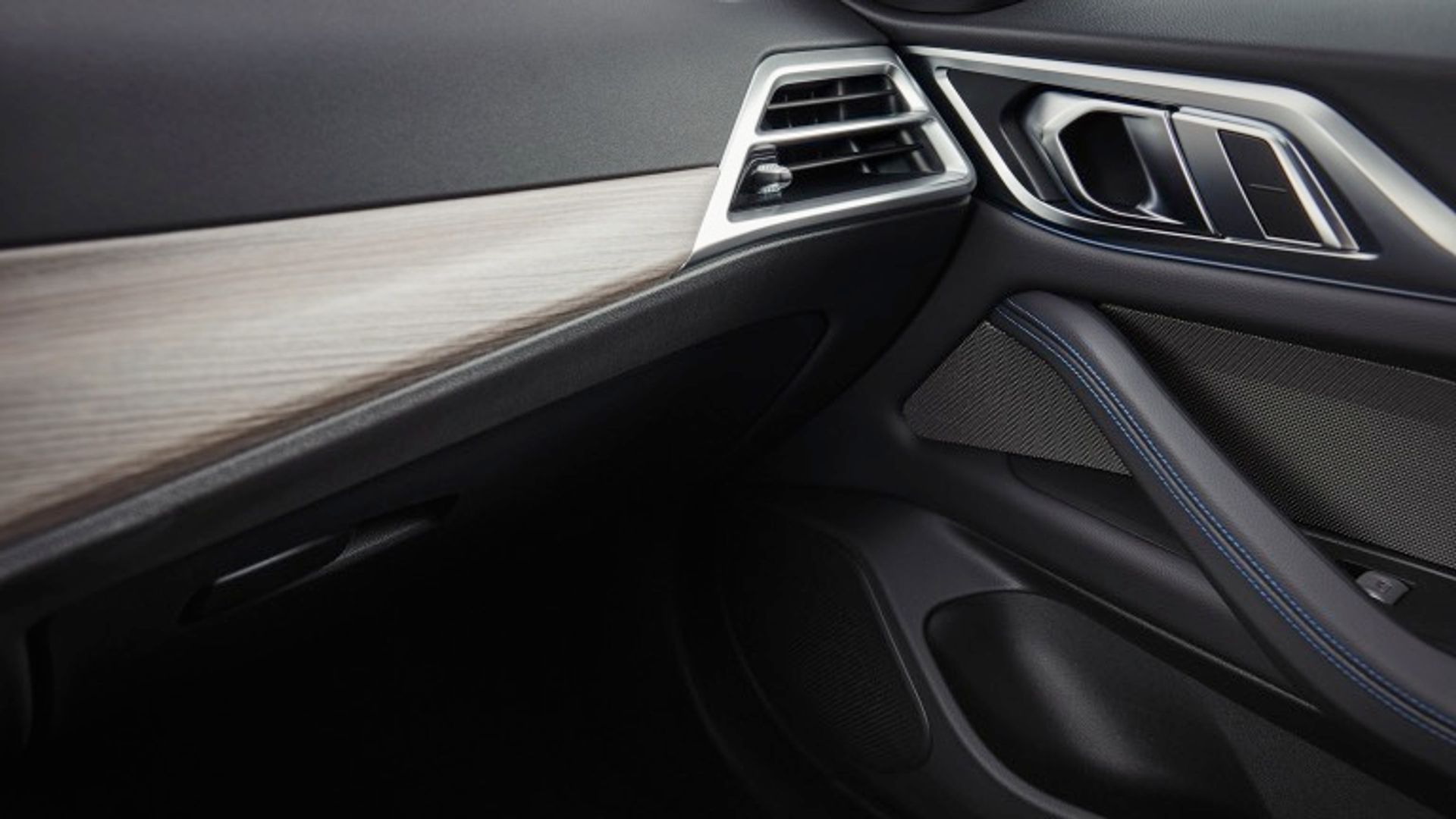 BMW i4 eDrive35