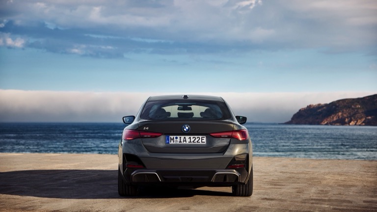 BMW i4 eDrive35