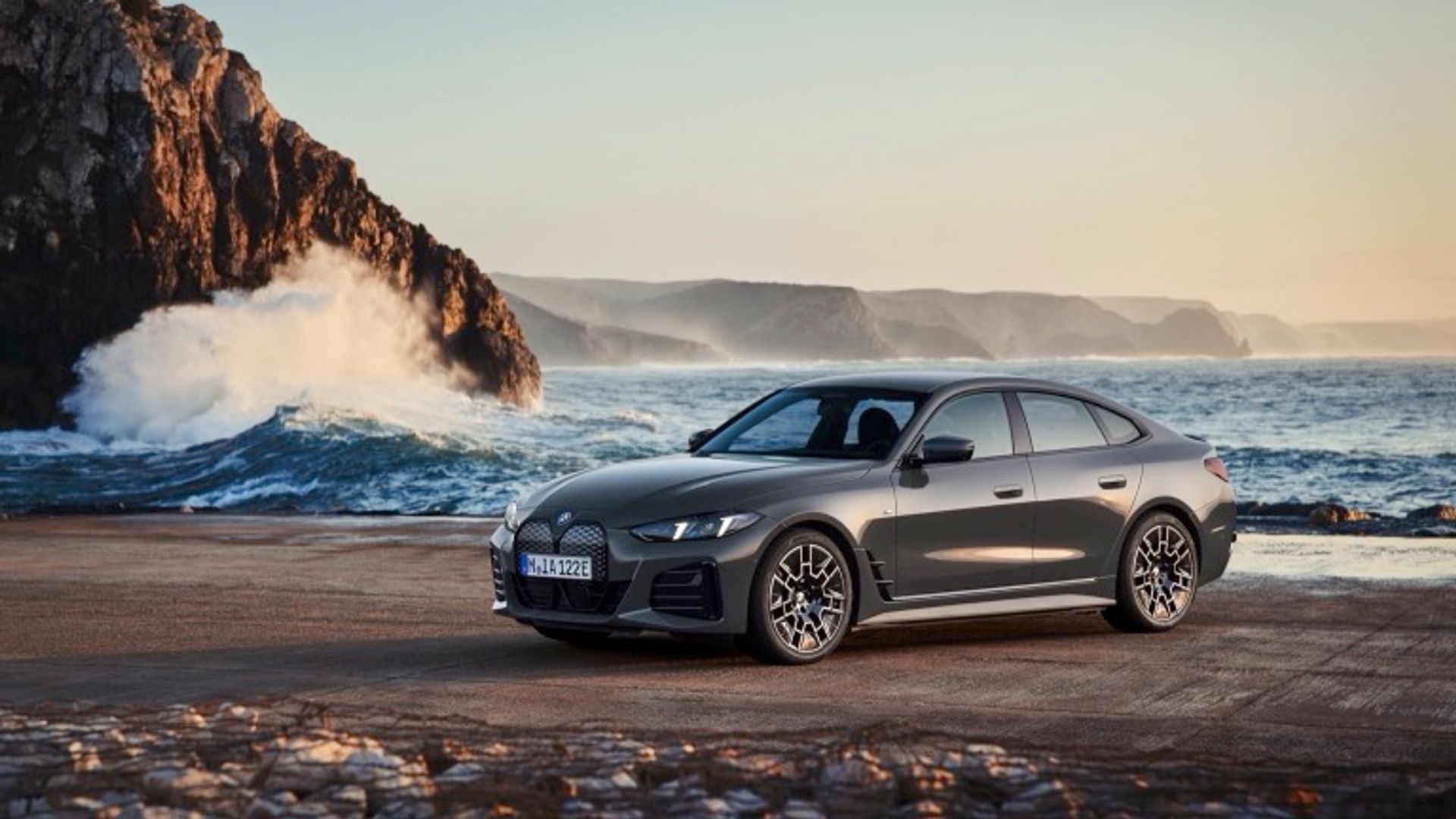 BMW i4 eDrive35