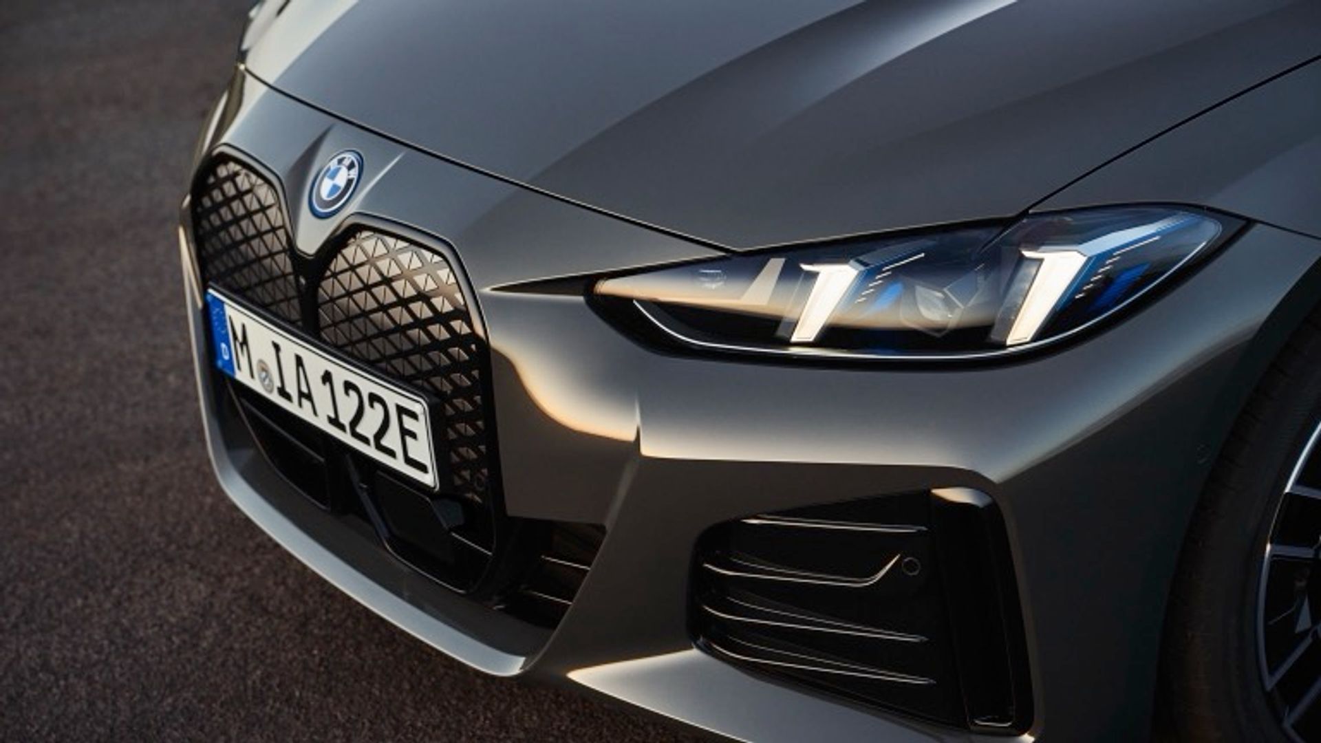 BMW i4 xDrive40