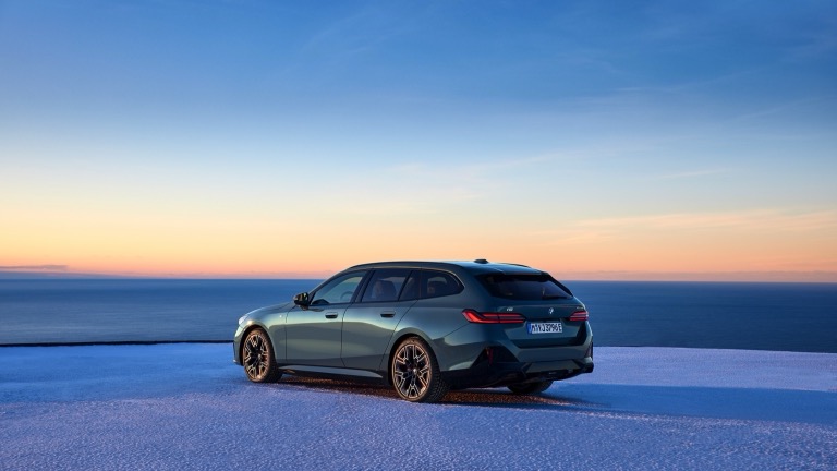 BMW i5 eDrive40 Touring (MY25)