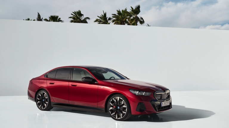 BMW i5 M60 xDrive Sedan (MY25)