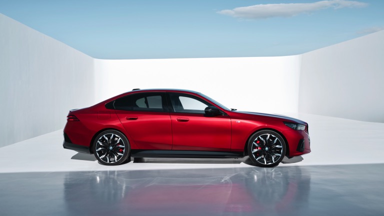 BMW i5 M60 xDrive Sedan (MY25)