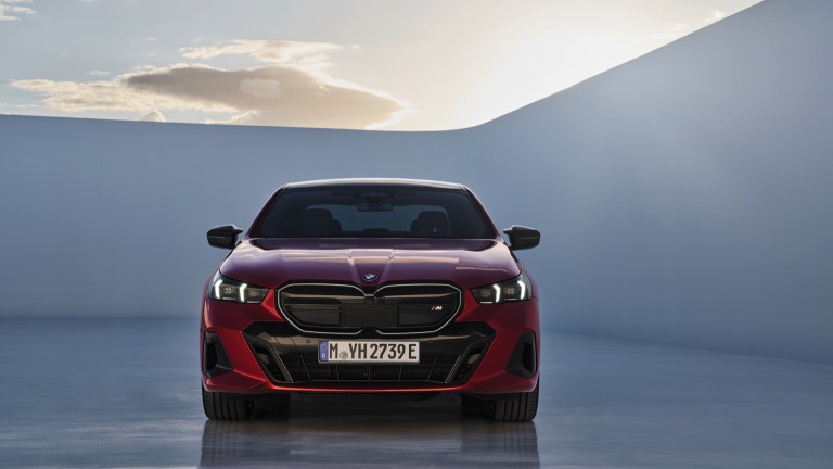 BMW i5 M60 xDrive Sedan (MY25)