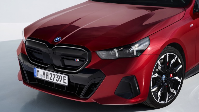 BMW i5 M60 xDrive Sedan (MY25)