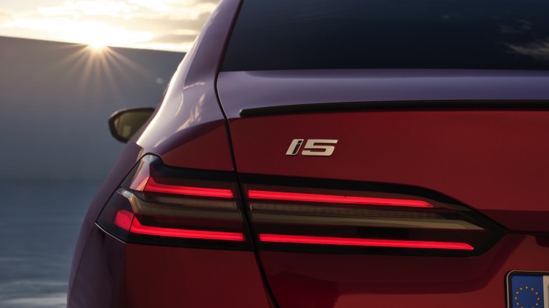 BMW i5 M60 xDrive Sedan (MY25)