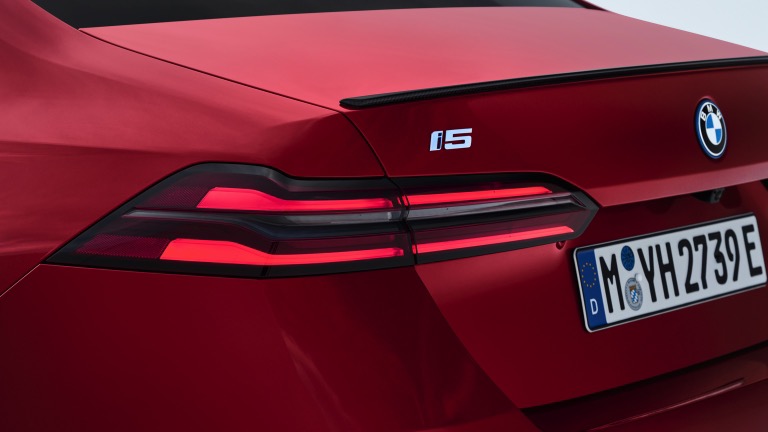 BMW i5 M60 xDrive Sedan (MY25)