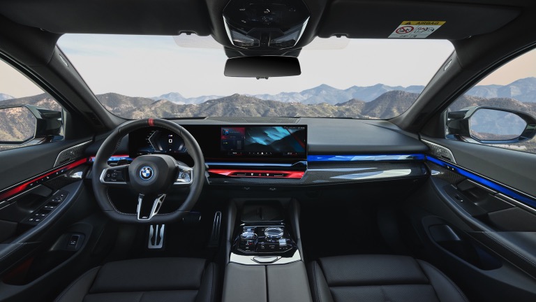 BMW i5 M60 xDrive Sedan (MY25)