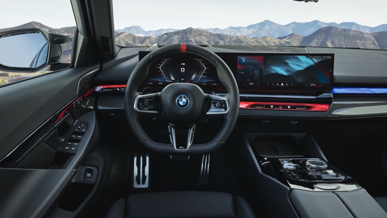BMW i5 M60 xDrive Sedan (MY25)