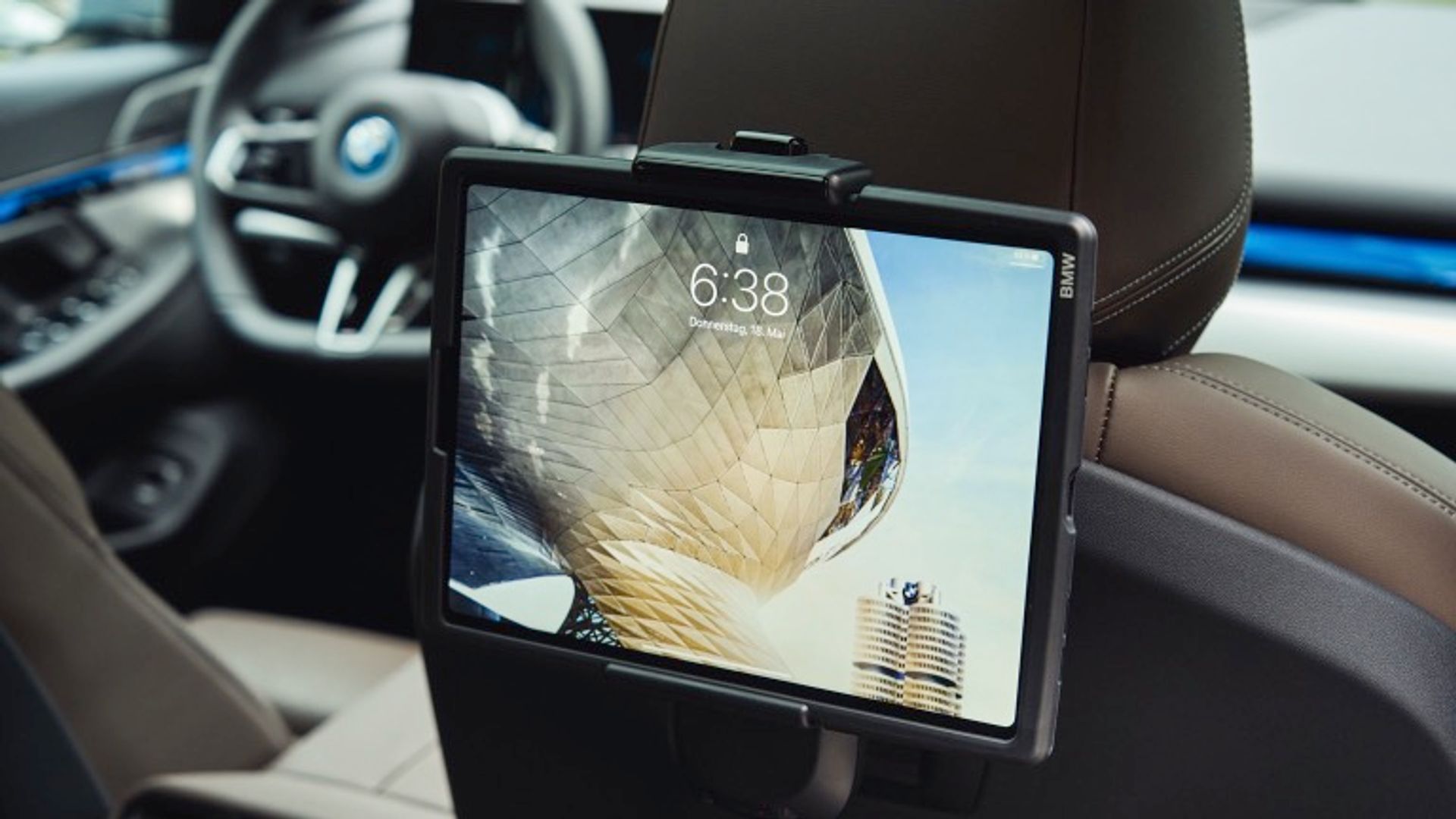 BMW i5 M60 xDrive Sedan (MY25)