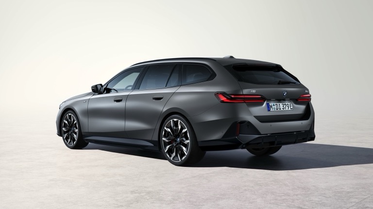 BMW i5 M60 xDrive Touring (MY25)