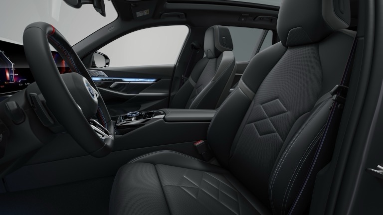 BMW i5 M60 xDrive Touring (MY25)