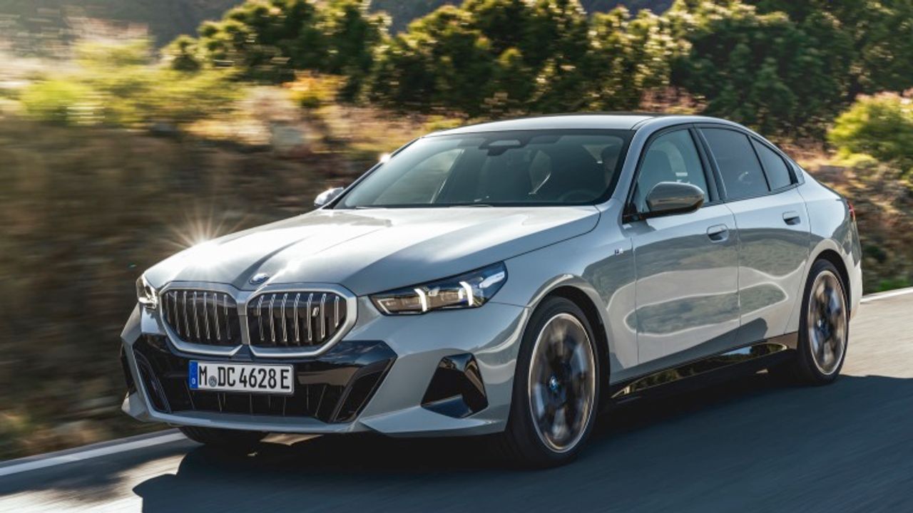 BMW i5 xDrive40 Sedan