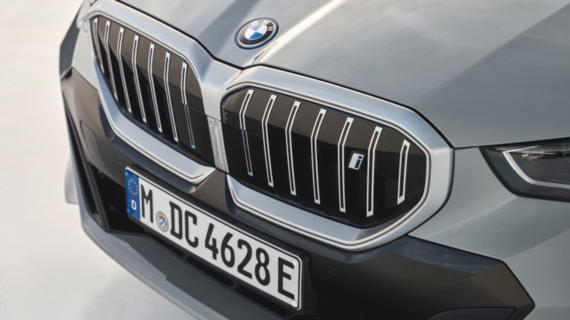 BMW i5 xDrive40 Sedan (MY25)
