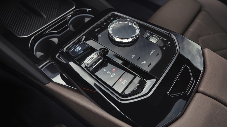 BMW i5 xDrive40 Sedan (MY25)