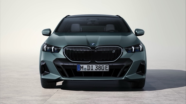 BMW i5 xDrive40 Touring (MY25)