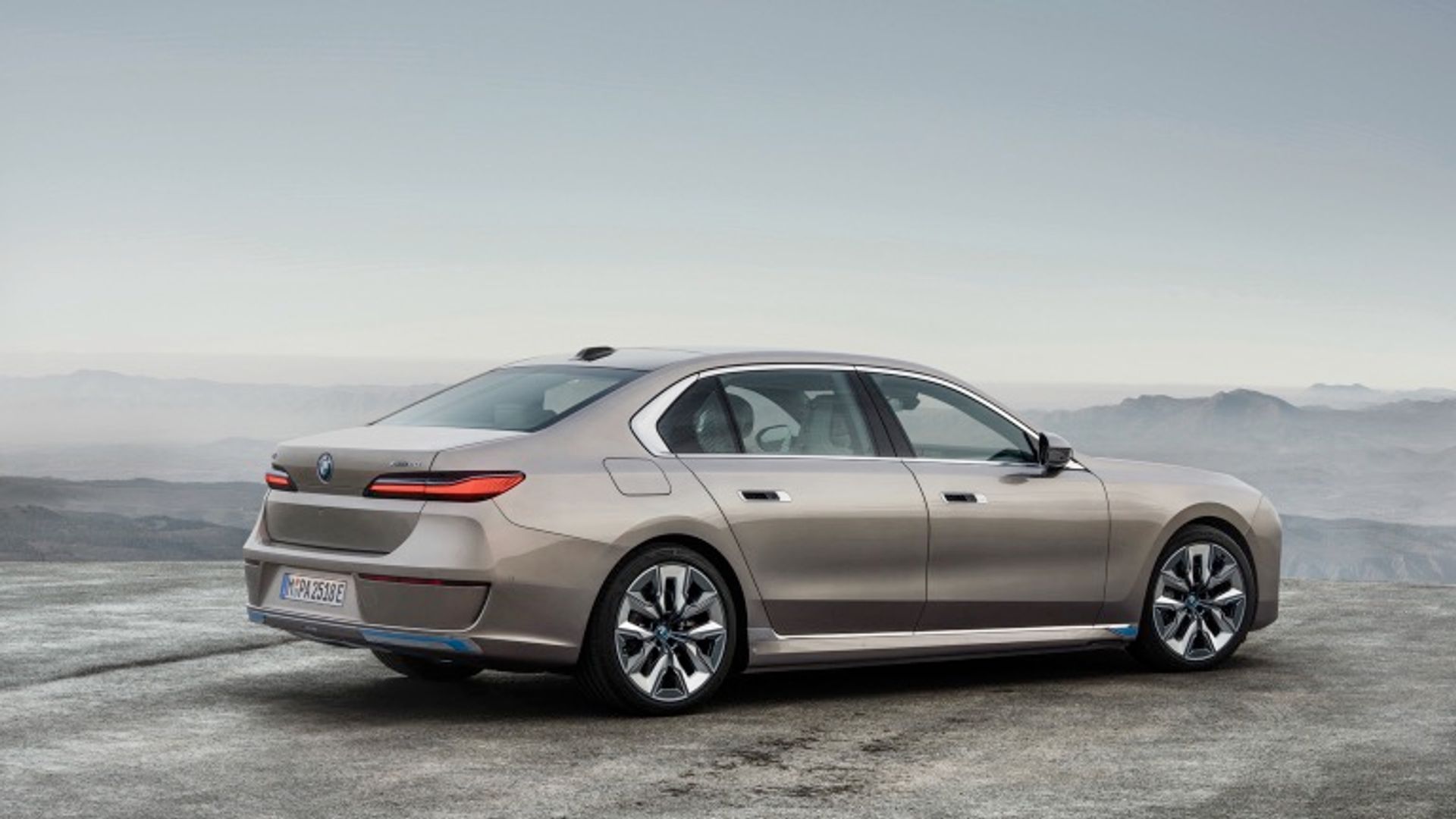BMW i7 eDrive50