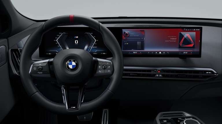 BMW iX M70 xDrive