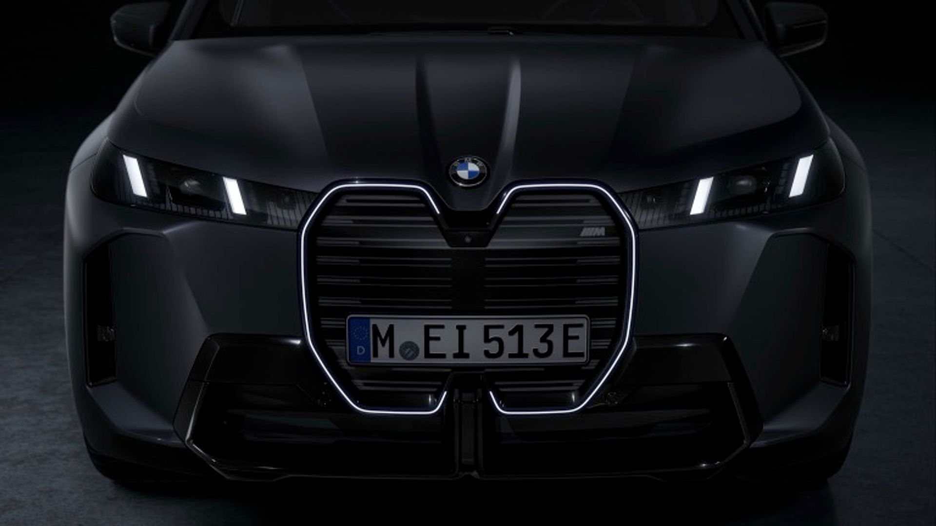 BMW iX M70 xDrive