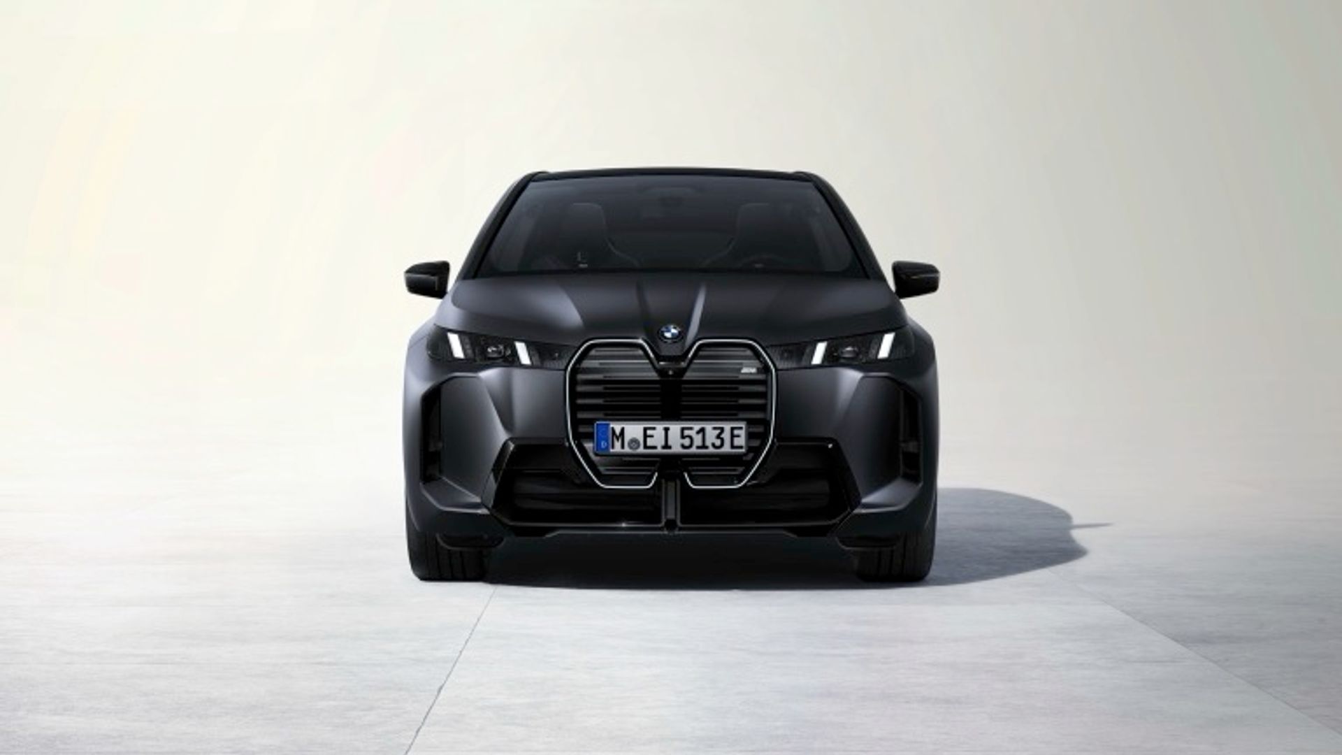 BMW iX M70 xDrive
