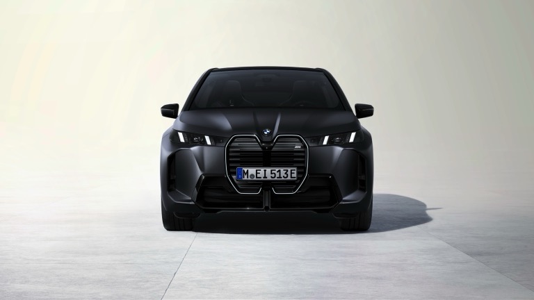 BMW iX M70 xDrive