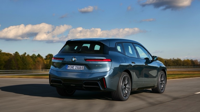 BMW iX xDrive45