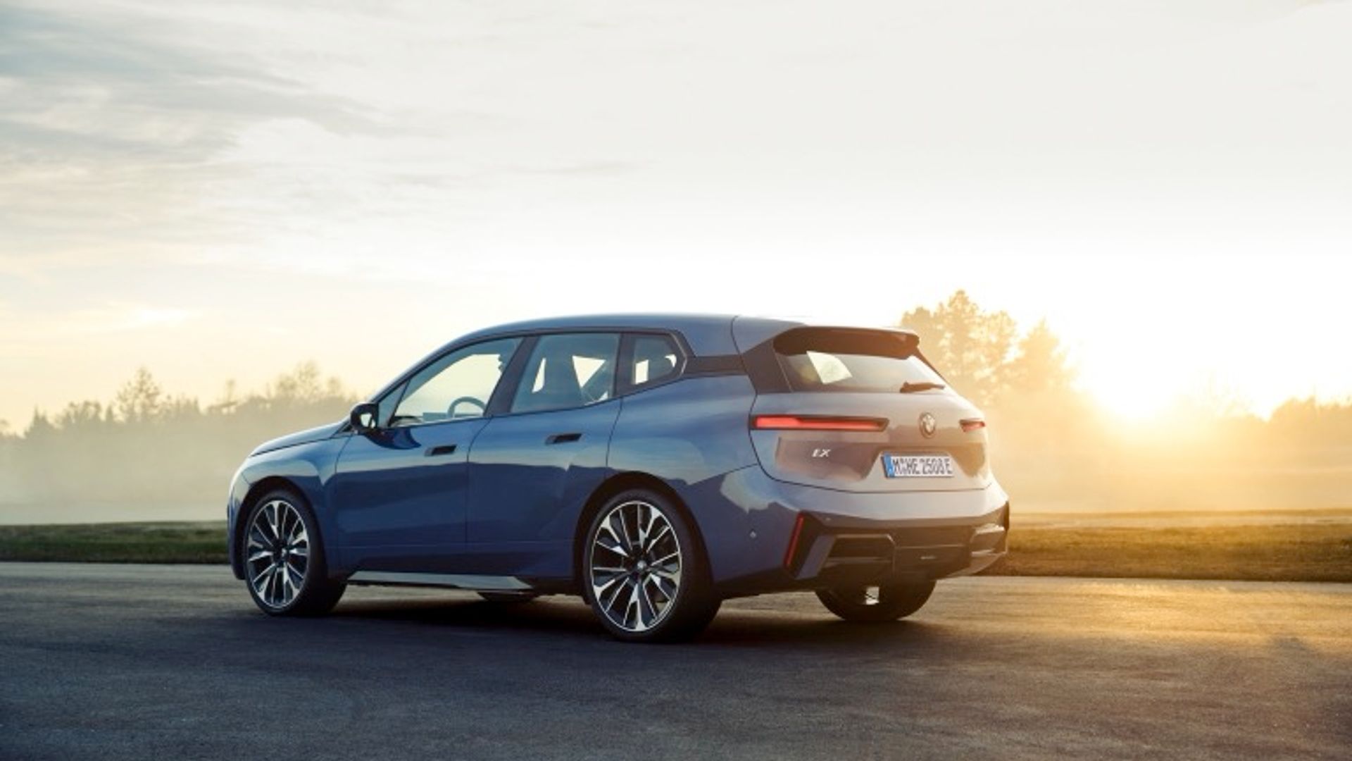 BMW iX xDrive45