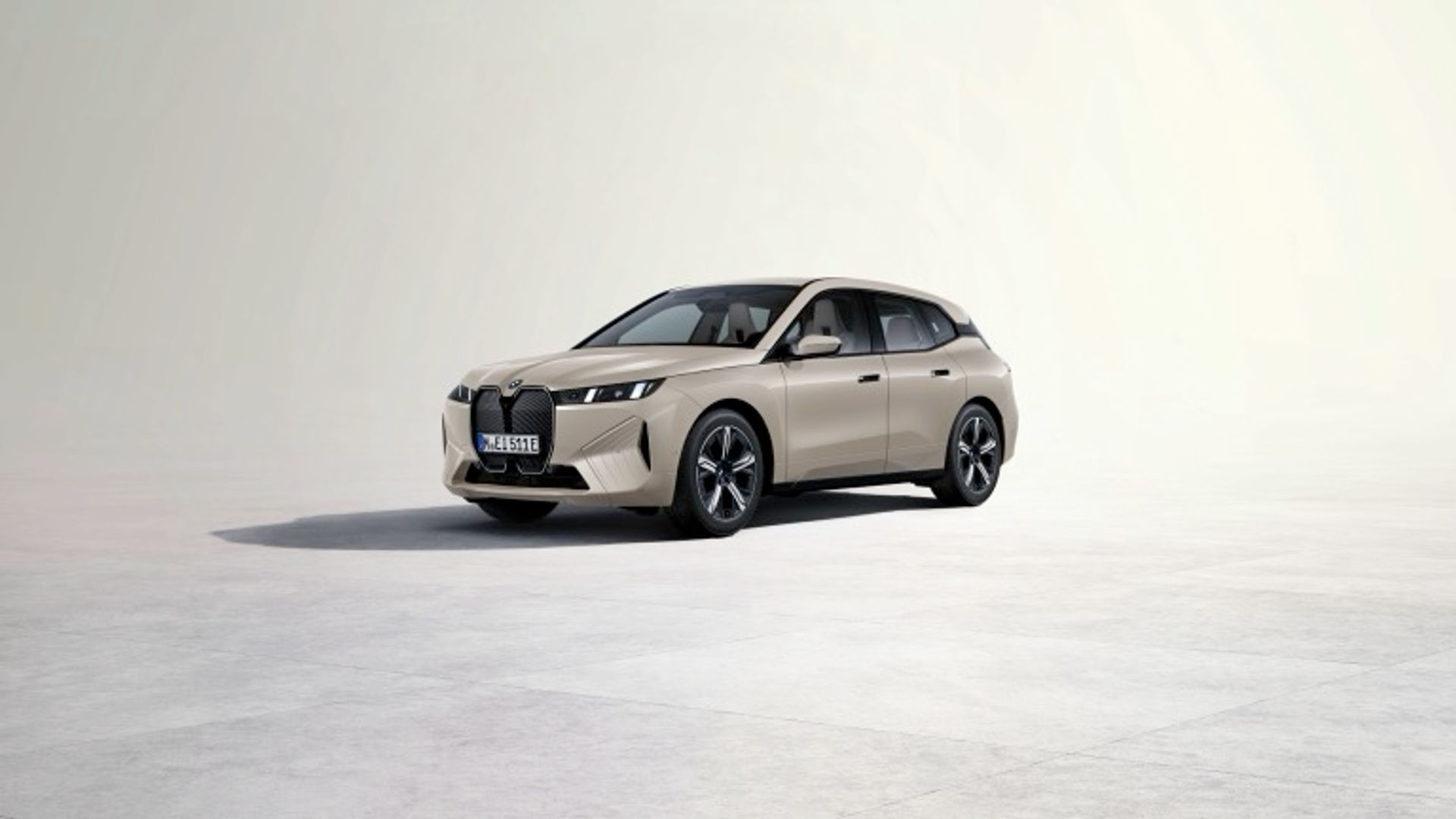 BMW iX xDrive45