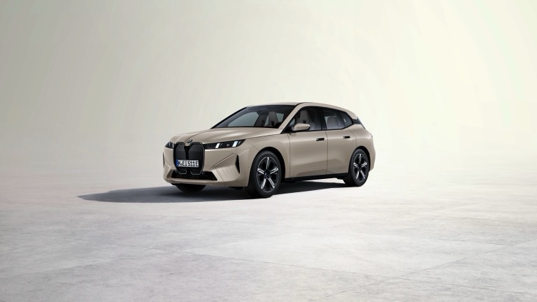 BMW iX xDrive45